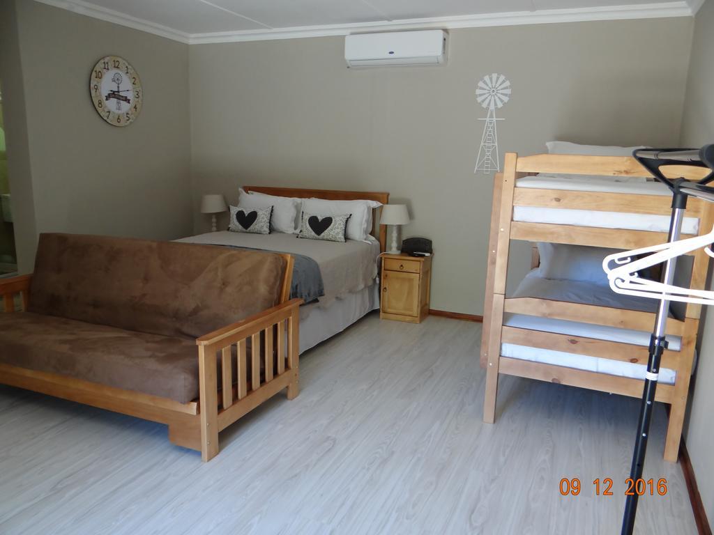 La Paix Guesthouse Beaufort West Exterior foto